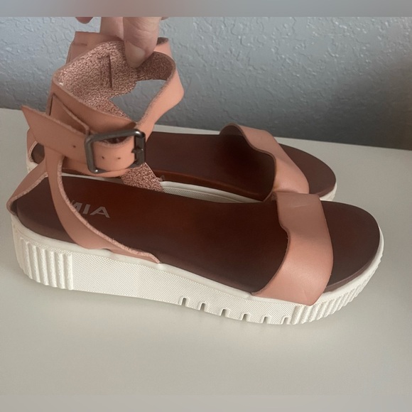 MIA Sandals
Women’s Size 7 1/2 
NWOT 
Color: Blush - Picture 2 of 6